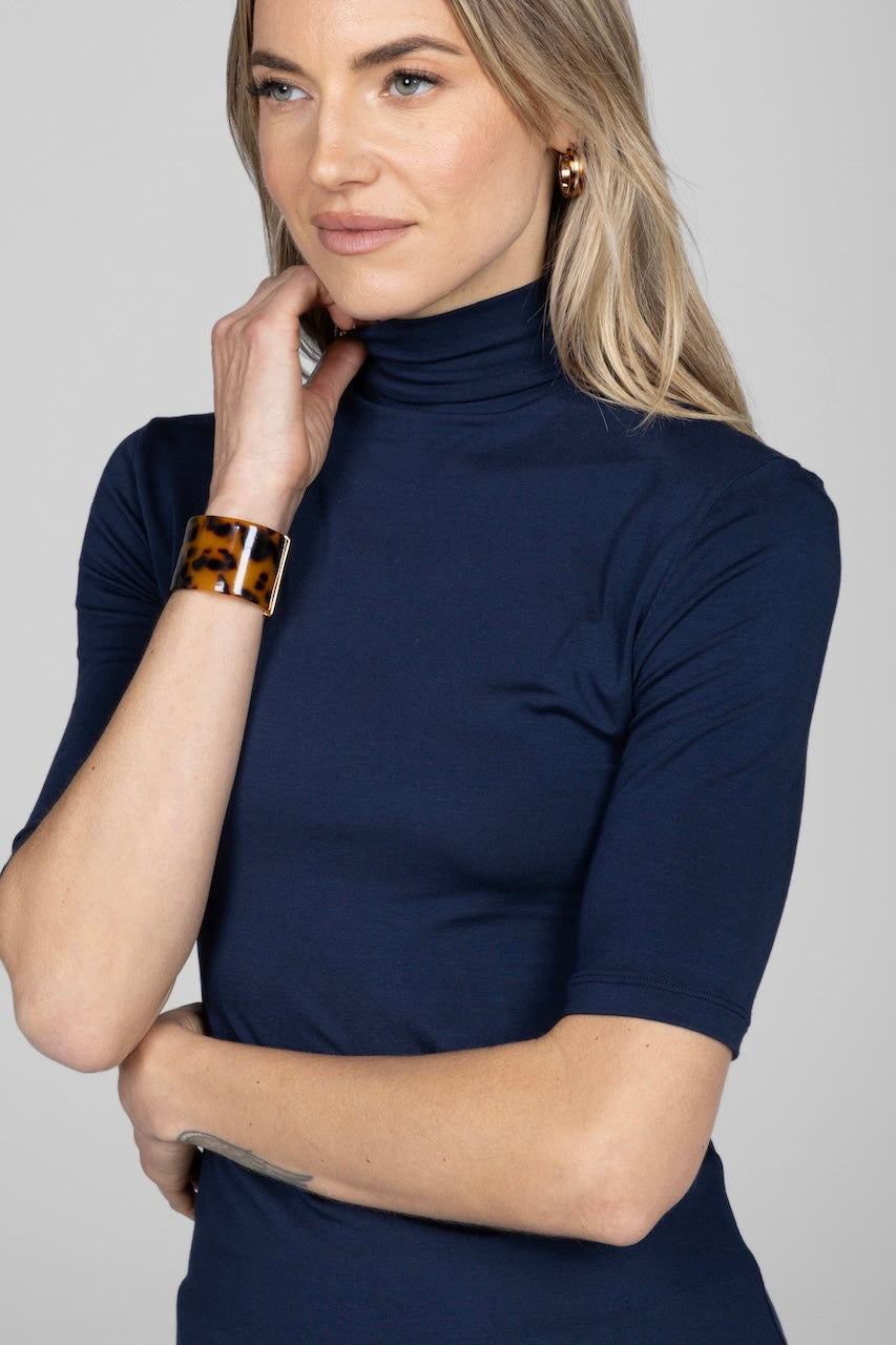 Grace Mockneck Tee -COL