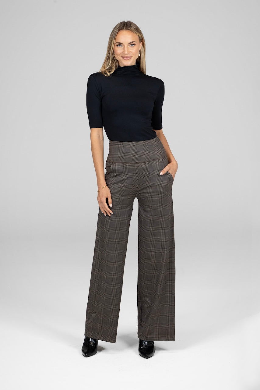Grace Mockneck Tee -COL