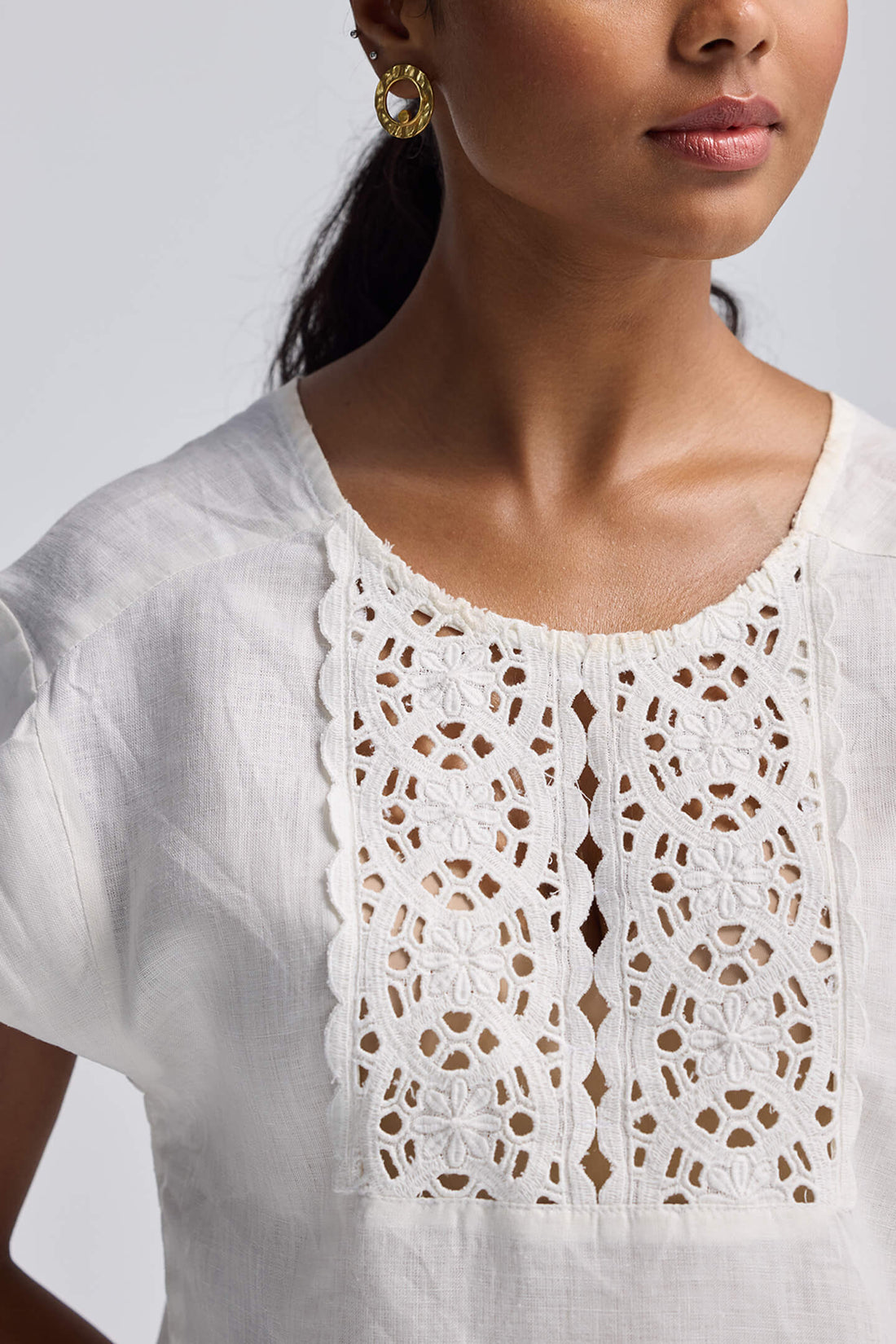 Boxy Top with Embroidered Lace Detail -COL - Stella Carakasi