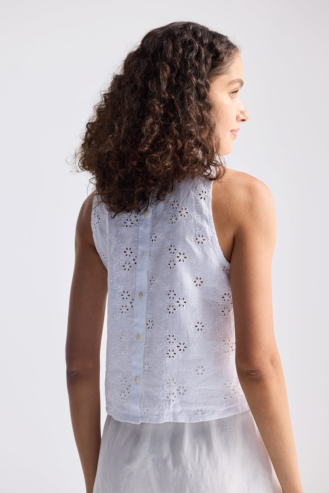 Button Back Embroidered Crop Top -COL - Stella Carakasi