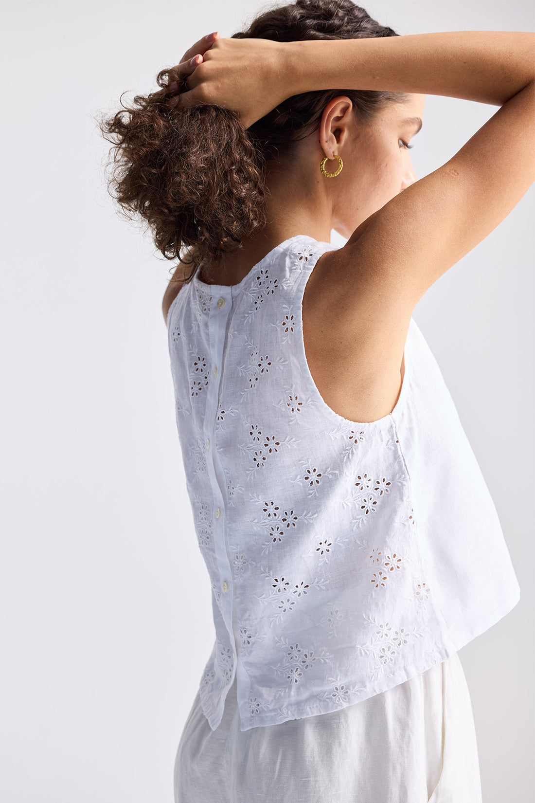 Button Back Embroidered Crop Top -COL - Stella Carakasi