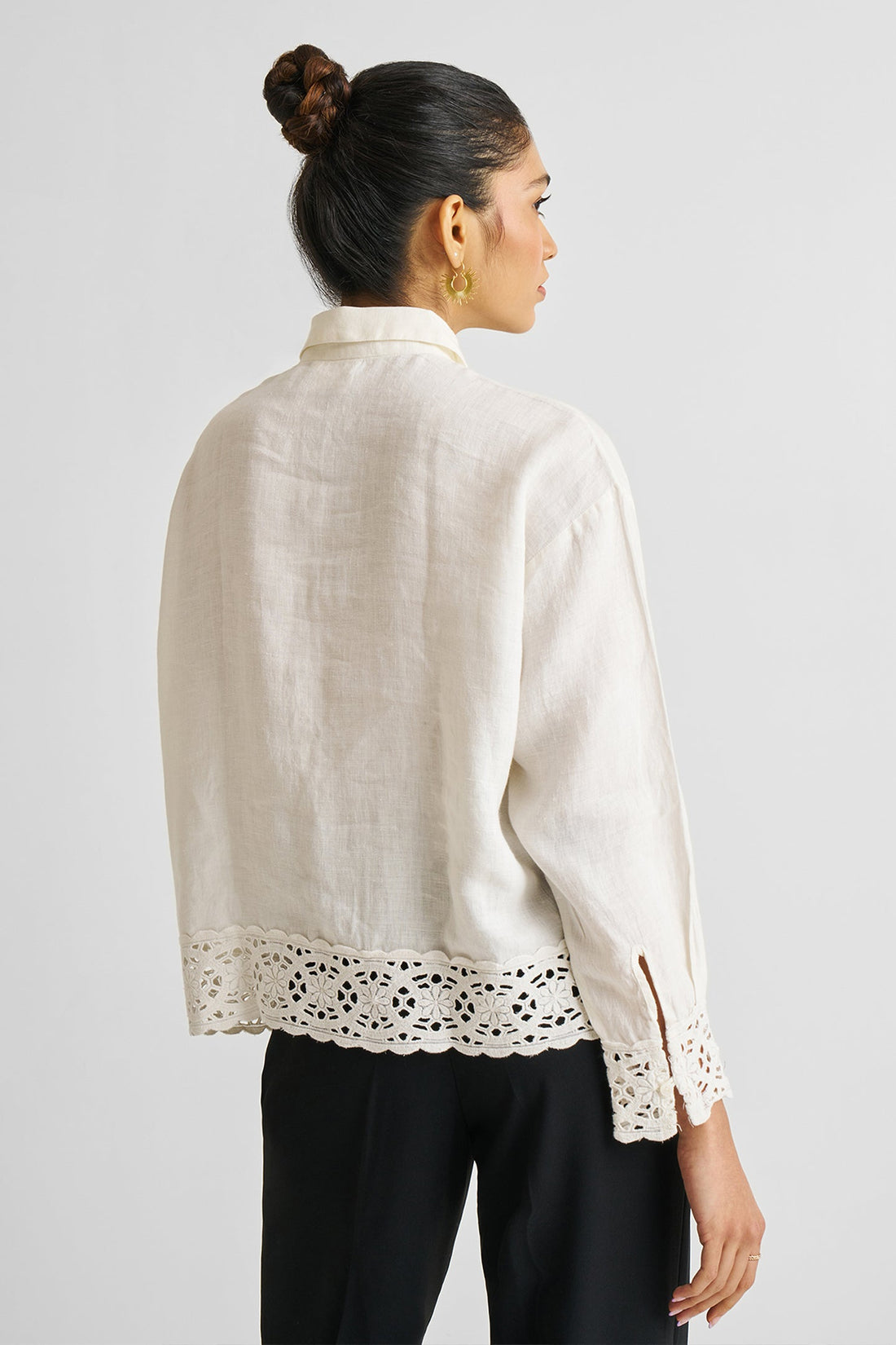 Button-down with Lace Shirt in Off-white -COL - Stella Carakasi