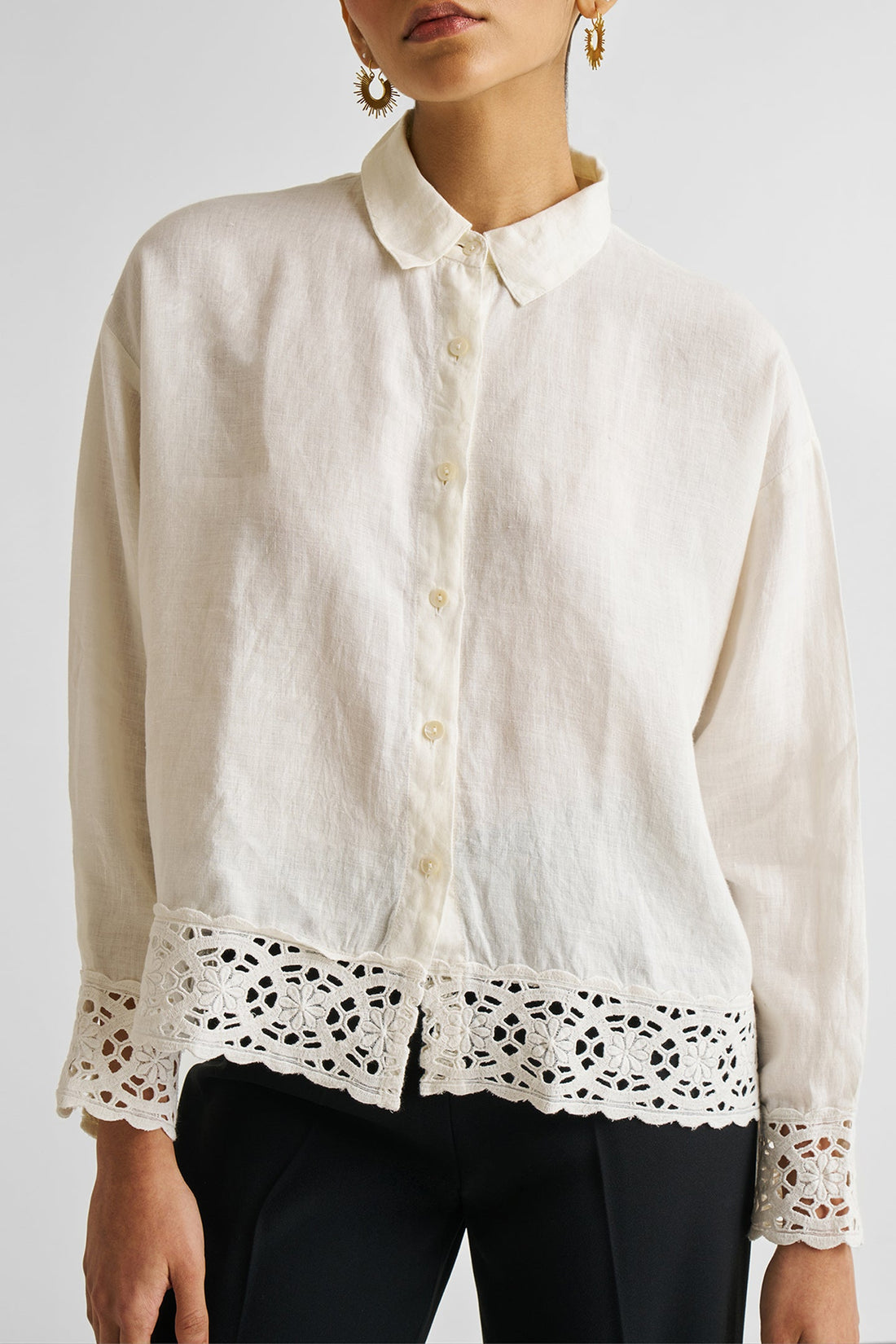 Button-down with Lace Shirt in Off-white -COL - Stella Carakasi