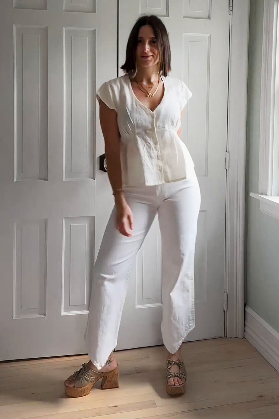 Deep V-neck Top in Off-white -COL - Stella Carakasi