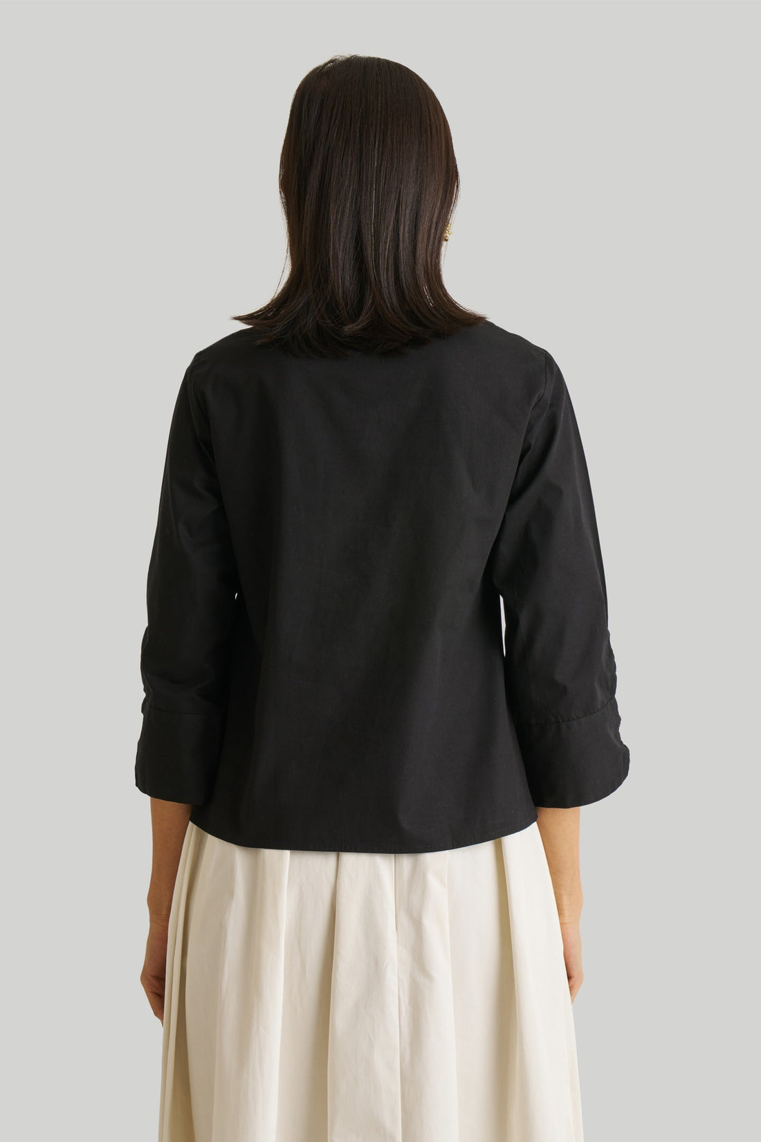 Front Twist Top in Black -COL - Stella Carakasi
