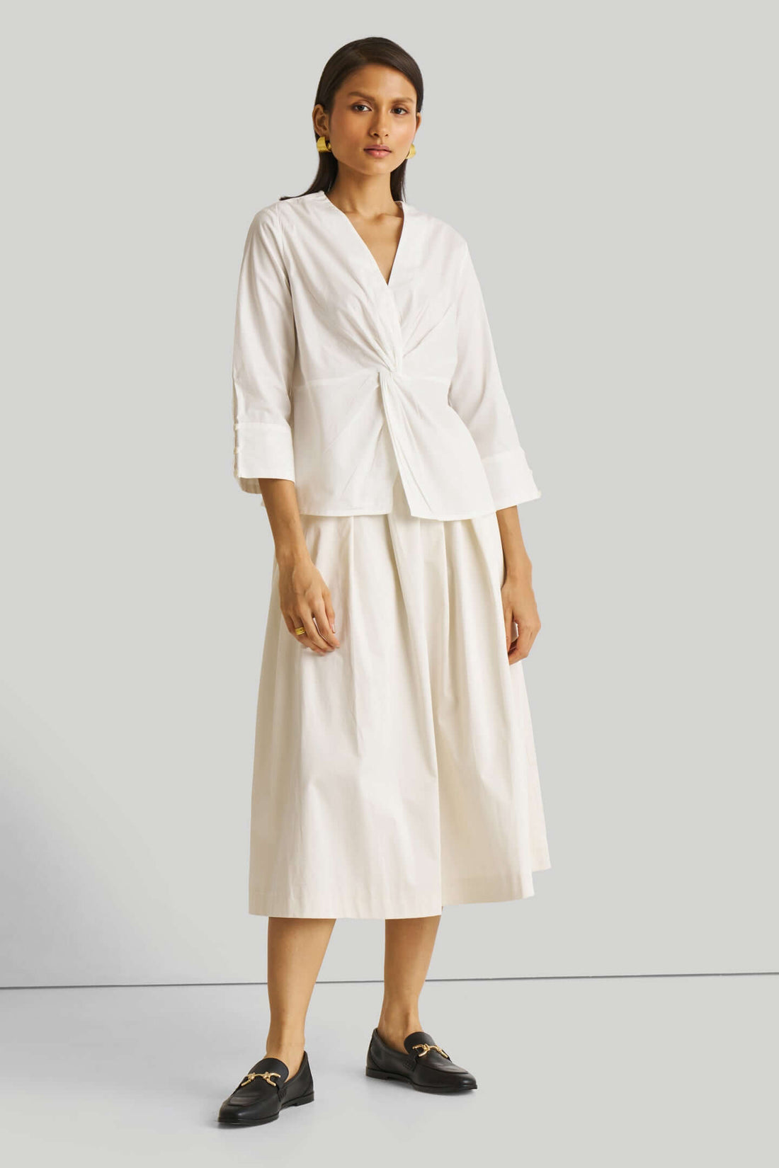 Front Twist Top in White -COL - Stella Carakasi