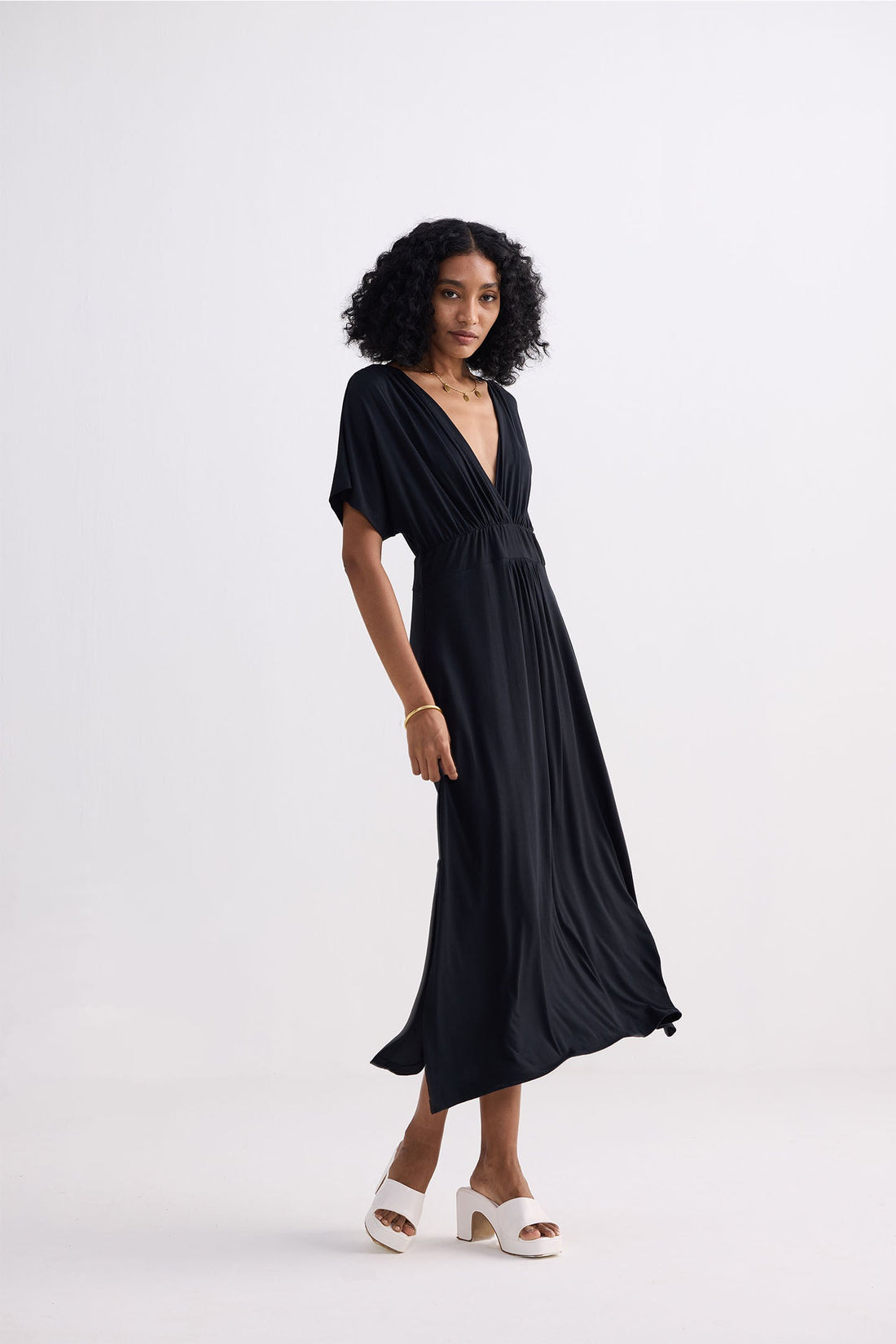Flowy A-Line Maxi Dress with Side Slits in Black Black / L Flowy A-Line Maxi Dress with Side Slits in Black Black / L