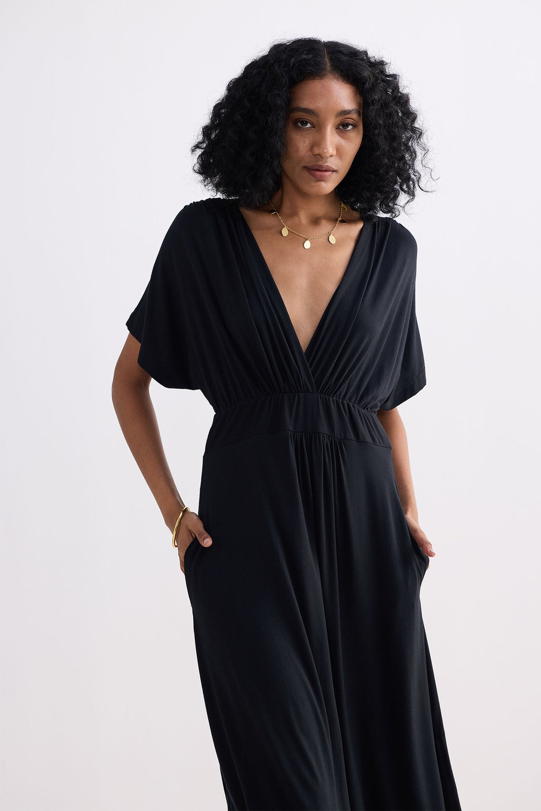 Flowy A-Line Maxi Dress with Side Slits in Black Black / L Flowy A-Line Maxi Dress with Side Slits in Black Black / L
