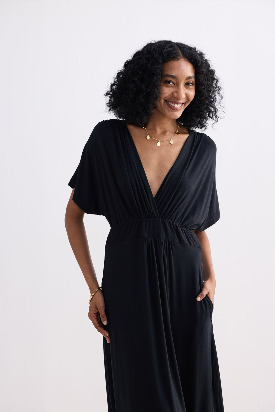 Flowy A-Line Maxi Dress with Side Slits in Black Black / L Flowy A-Line Maxi Dress with Side Slits in Black Black / L