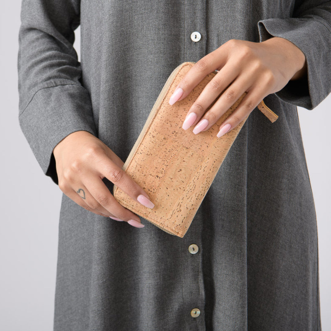 Just Enough Wallet - Stella Carakasi