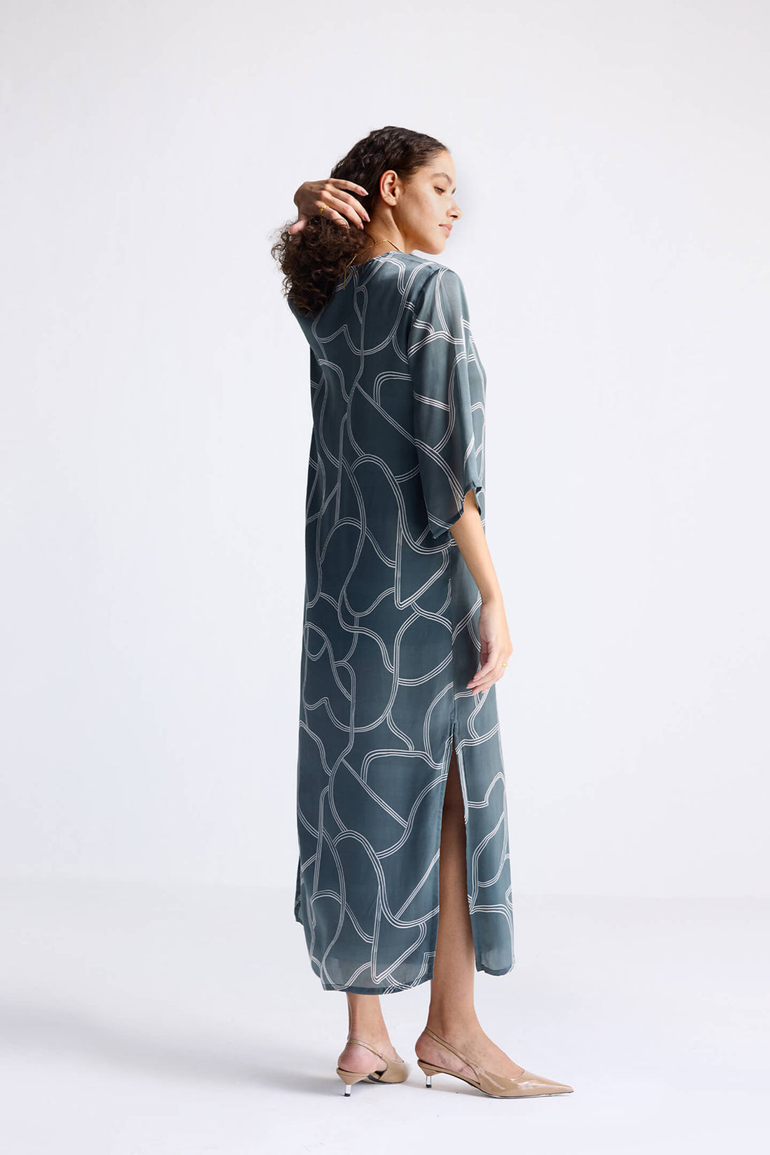 Maxi Dress with Side Slits in Abstract Stripes -COL - Stella Carakasi