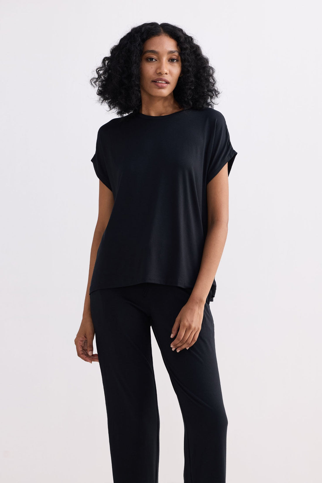 Relaxed Tee - Stella Carakasi