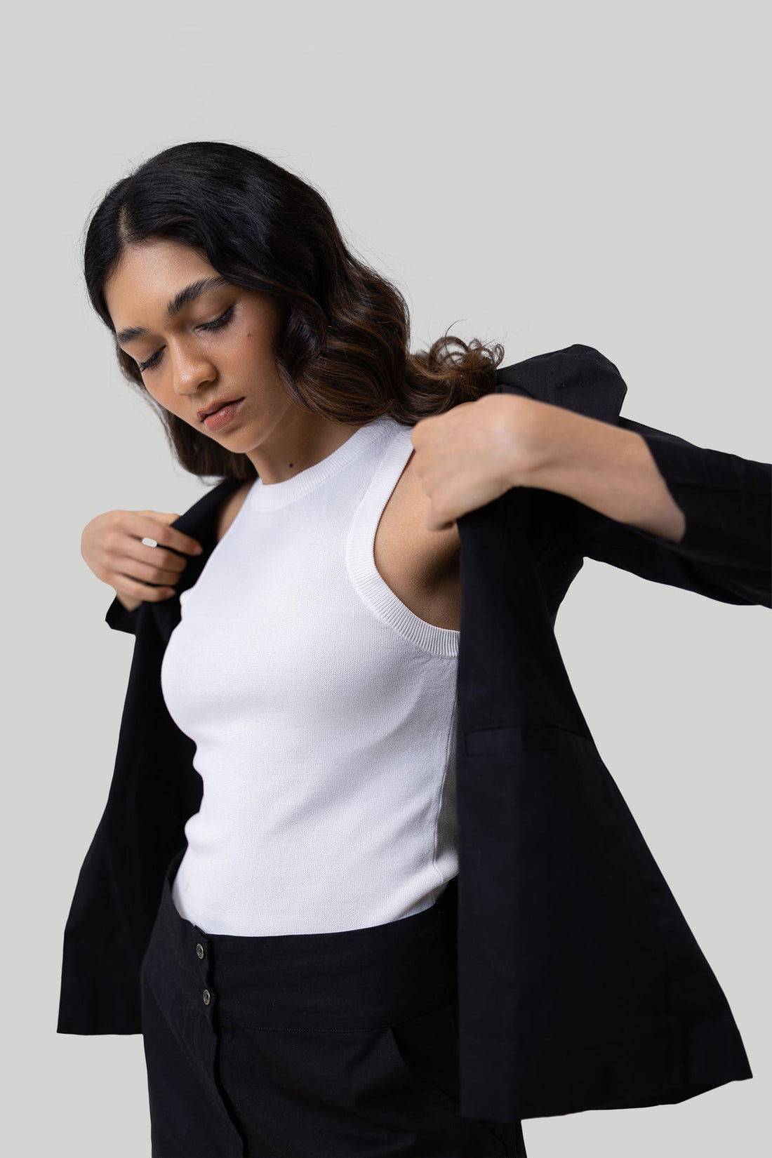 Summer Heat Blazer in Black -COL - Stella Carakasi