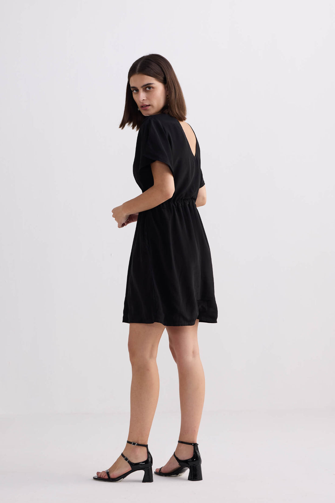 Oversized Gathered Short Dress in Black -COL - Stella Carakasi