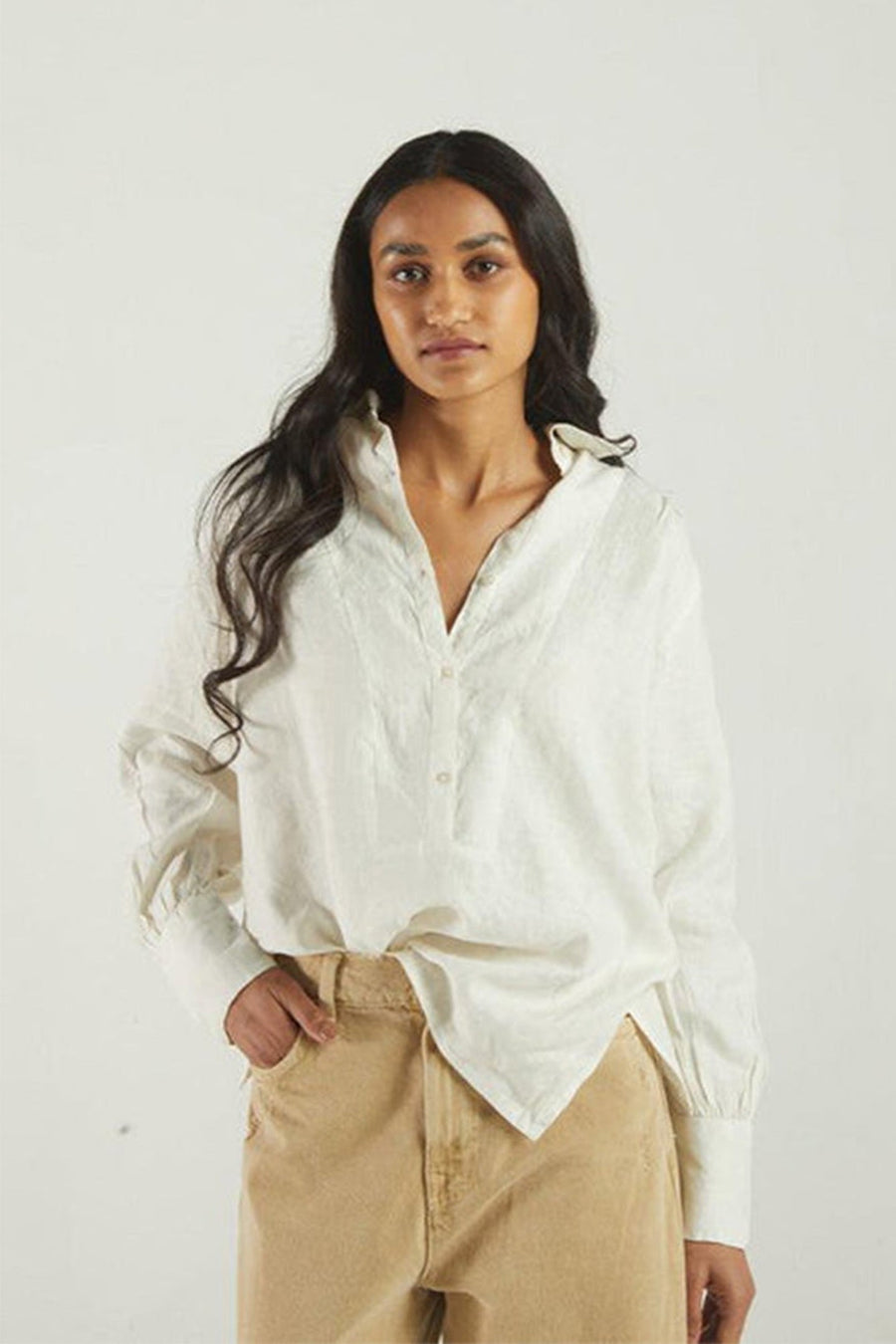 Summer Shirt in Off-white -COL