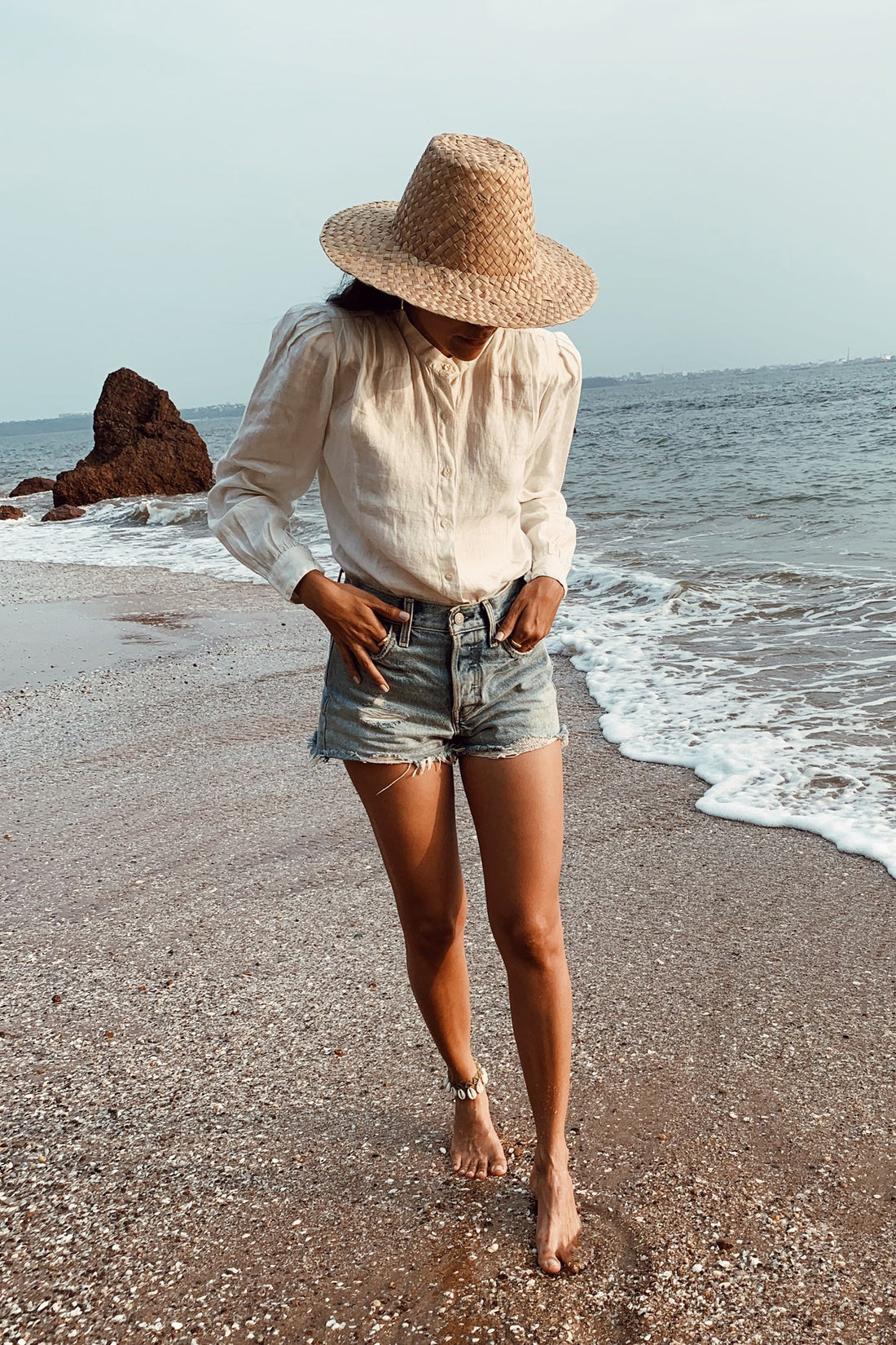 The Wild River Shirt in Off-white -COL