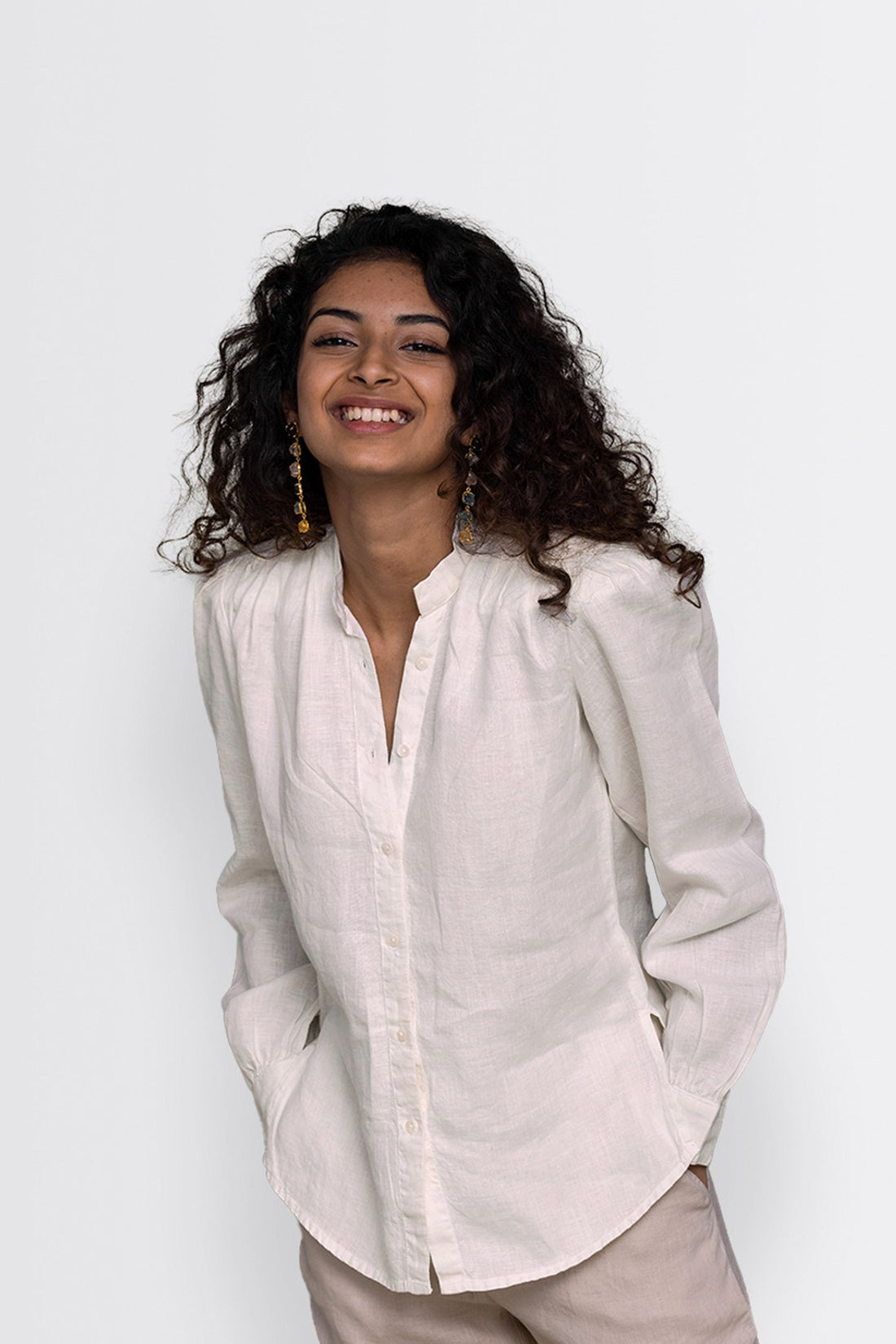 The Wild River Shirt in Off-white -COL
