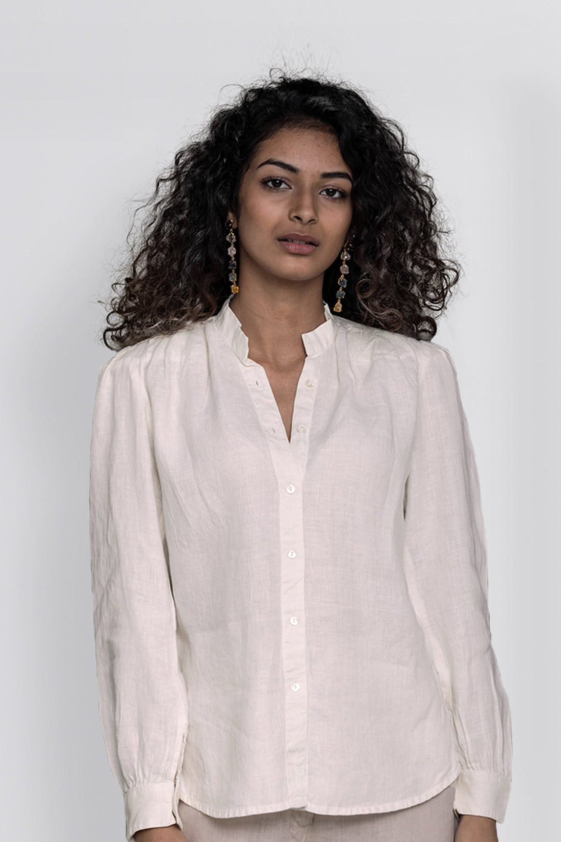 The Wild River Shirt in Off-white -COL