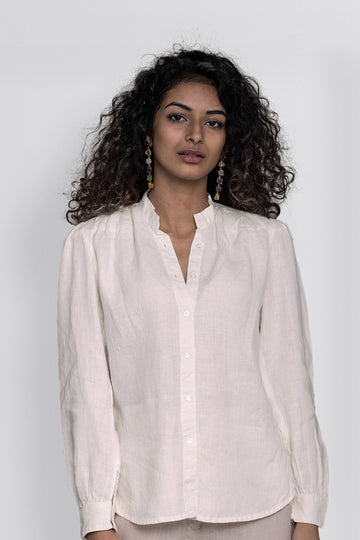 The Wild River Shirt in Off-white -COL