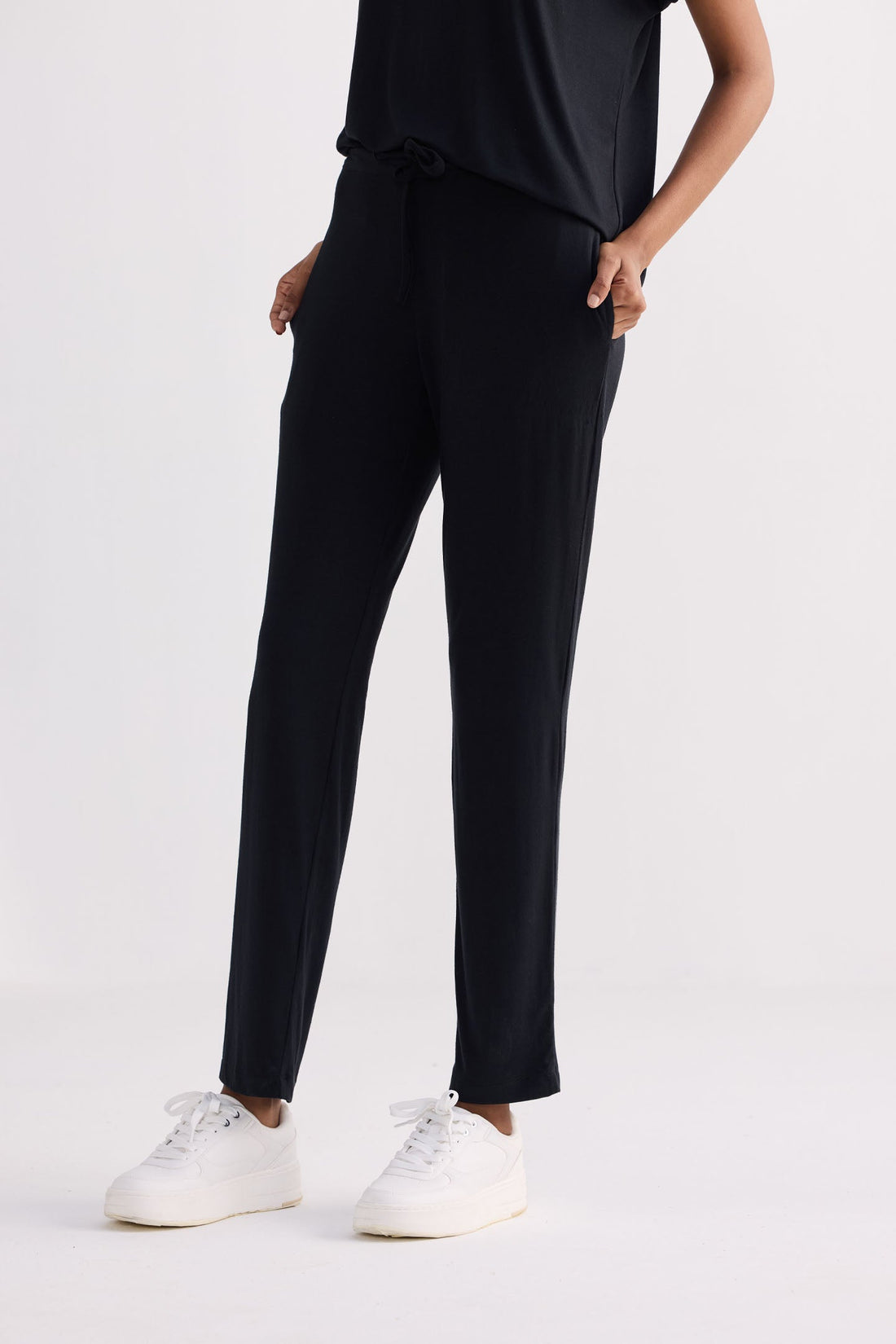 Wide Leg Pant in Black - Stella Carakasi