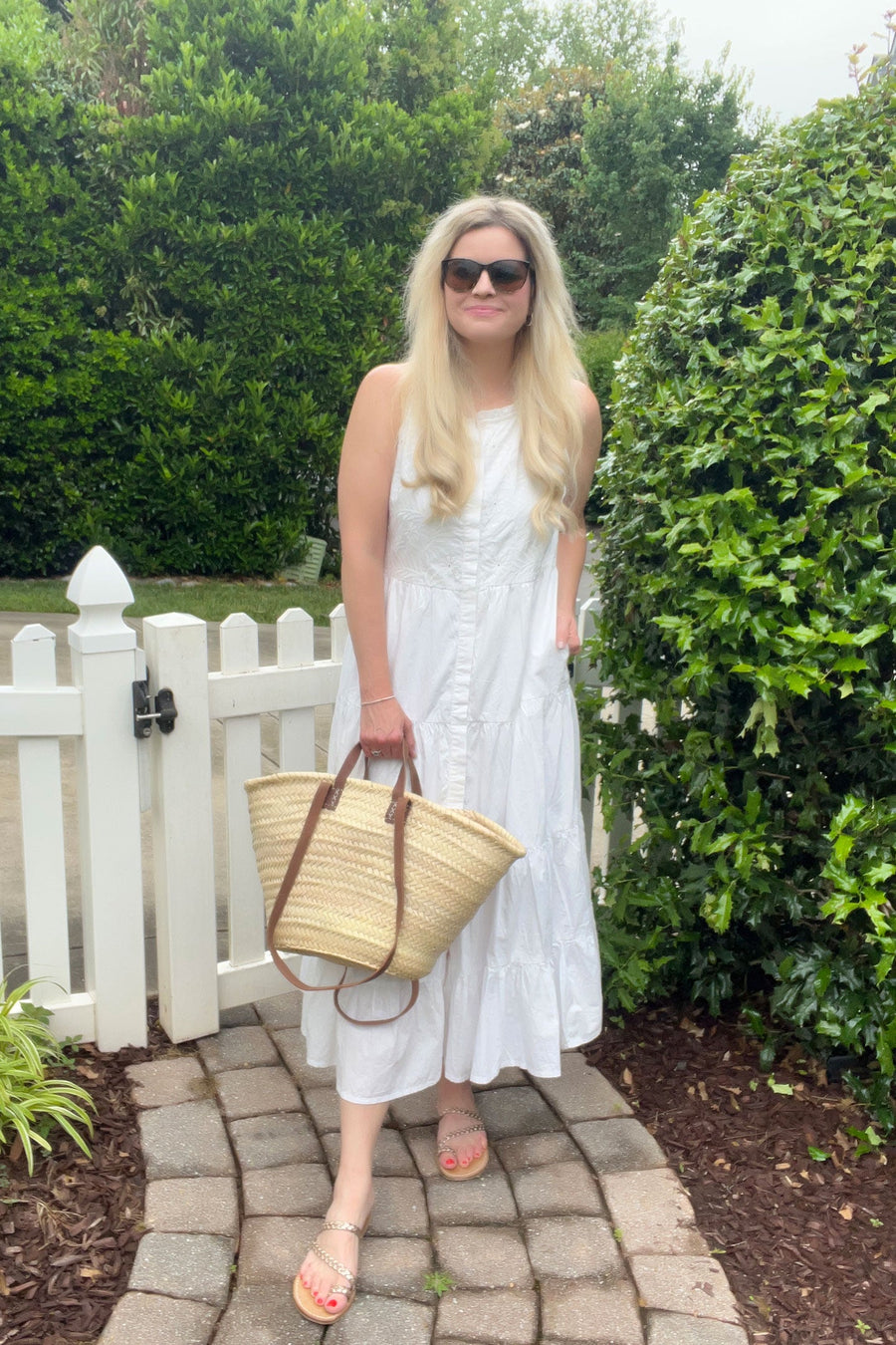 Sleeveless embroidered tiered maxi dress -COL