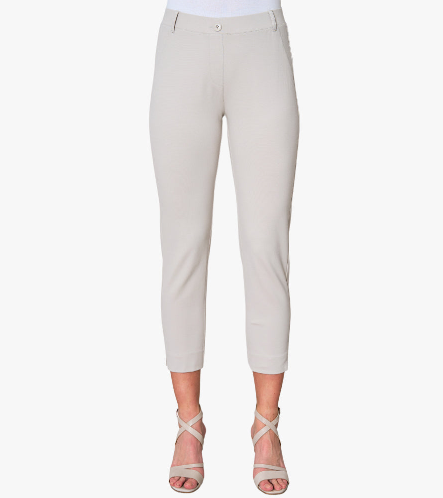 petite cigarette pants Miss Selfridge in black Crafted from a blend of polyester Briggs New York Women's Petite