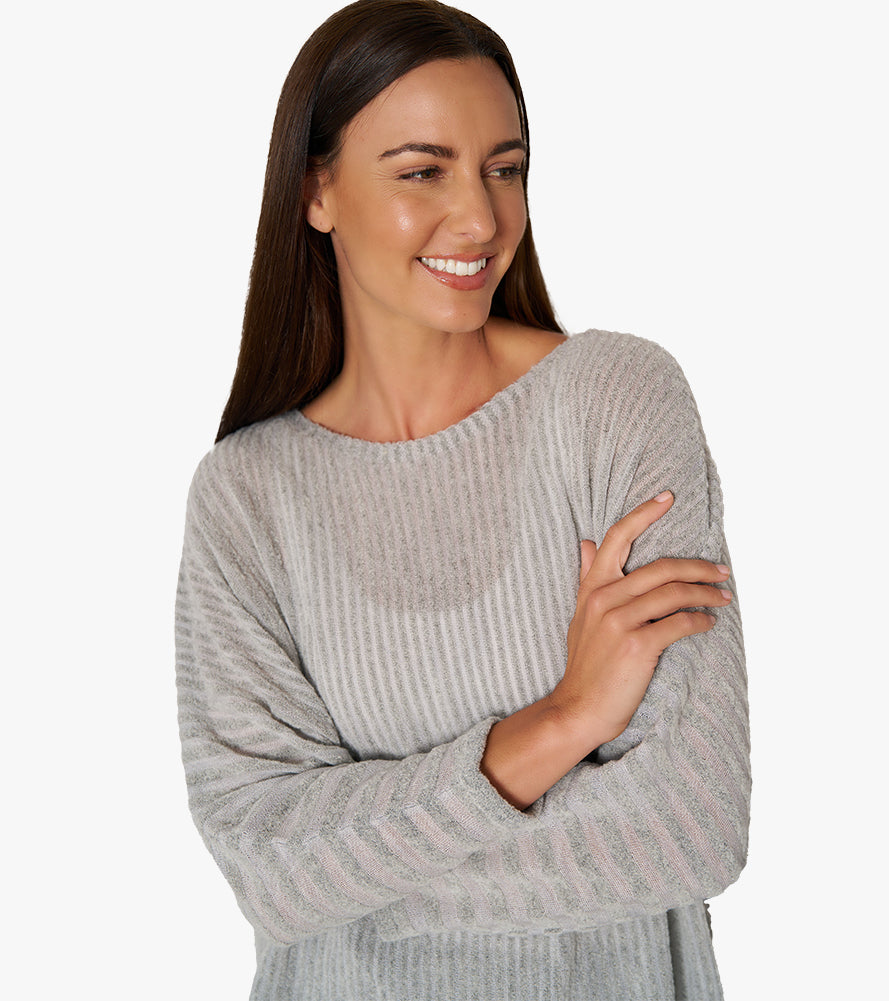 Cozy Chic Pullover (*)