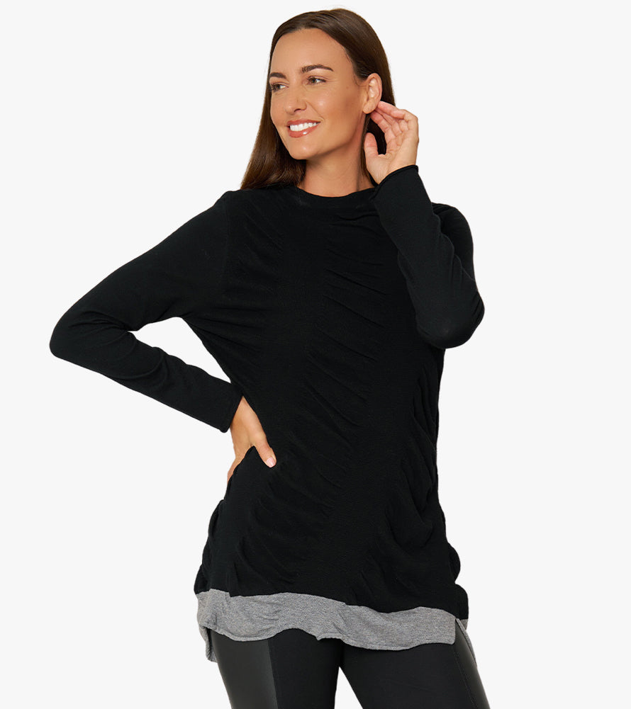 Masterpiece Sweater (*)